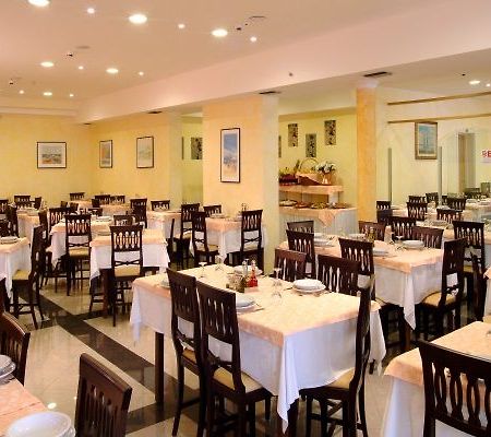 Tamanco Hotel Rimini Kültér fotó
