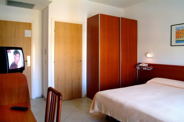 Tamanco Hotel Rimini Kültér fotó